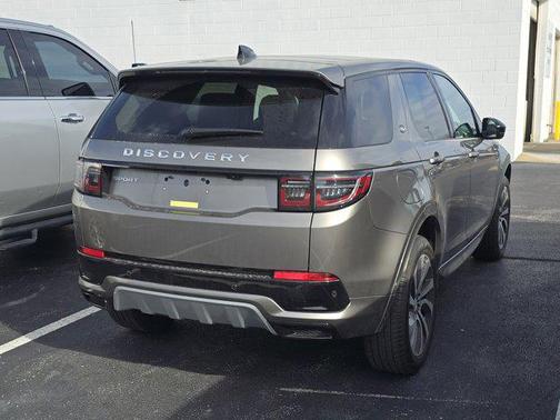 2024 Land Rover Discovery Sport Core S