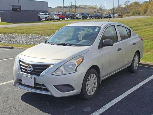 2015 Nissan Versa 1.6 S