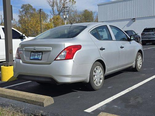 2015 Nissan Versa 1.6 S