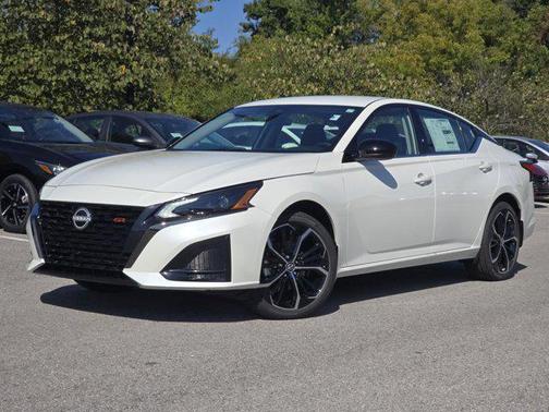 2025 Nissan Altima SR AWD