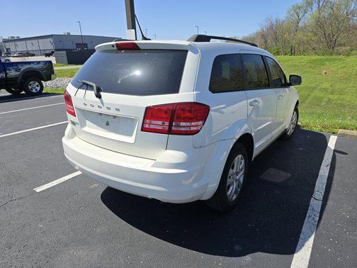 2017 Dodge Journey SE