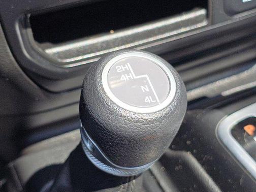 2022 Jeep Gladiator Willys 4x4