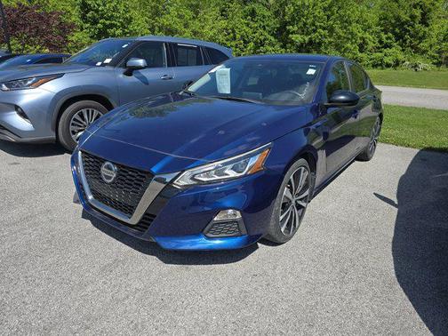 2020 Nissan Altima SR FWD