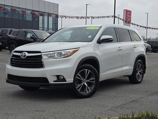 2016 Toyota Highlander XLE