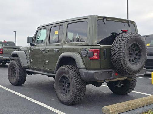 2024 Jeep Wrangler 4-Door Sahara 4x4