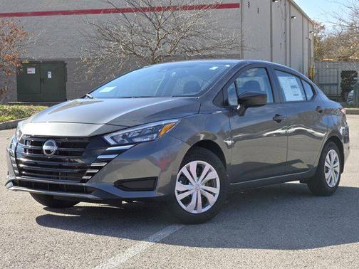 2025 Nissan Versa 1.6 S