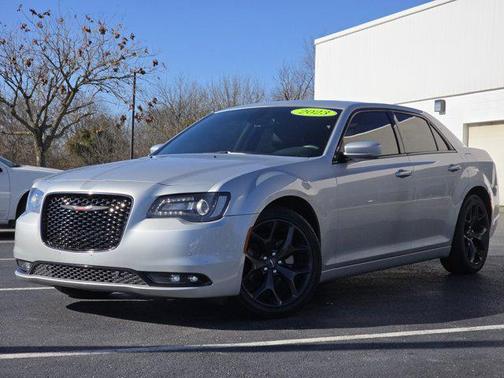2023 Chrysler 300 S