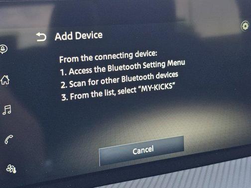 2025 Nissan Kicks SR