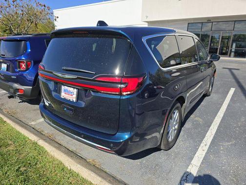 2025 Chrysler Pacifica L