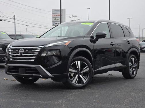 2025 Nissan Rogue SL