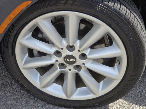 2017 MINI Clubman Cooper