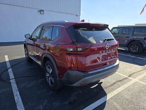 2021 Nissan Rogue SL
