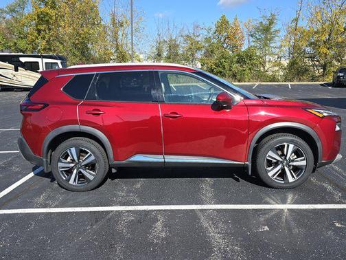 2021 Nissan Rogue SL