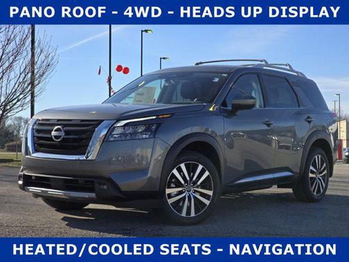 2025 Nissan Pathfinder Platinum 4WD