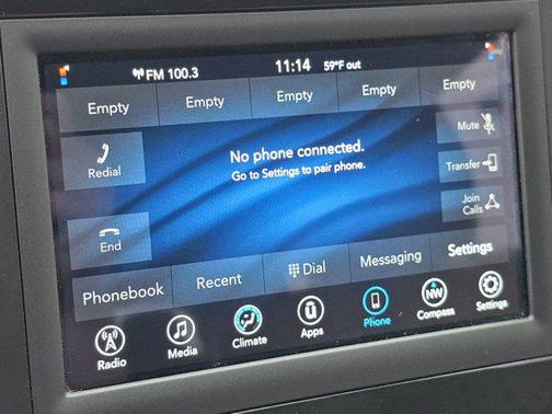 2021 Chrysler Voyager LXI