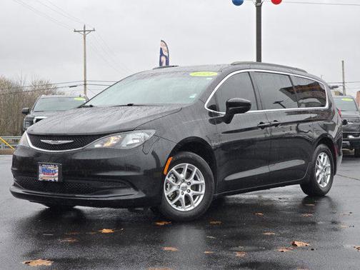 2021 Chrysler Voyager LXI