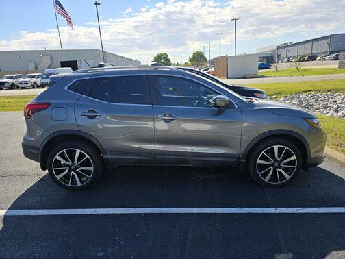 2017 Nissan Rogue Sport SL