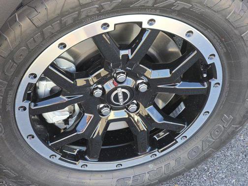 2025 Nissan Pathfinder Rock Creek 4WD