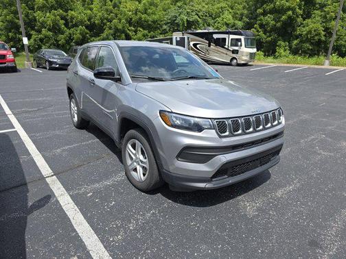 2023 Jeep Compass Sport