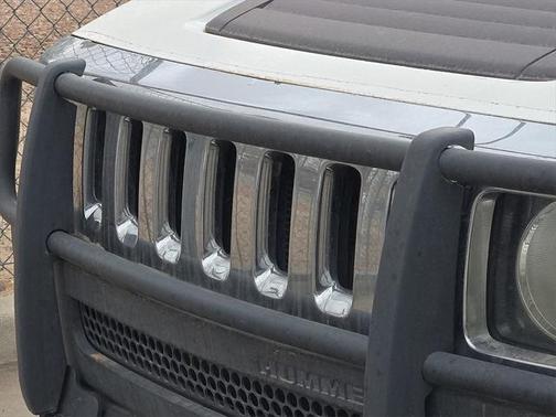 2007 Hummer H3 Base