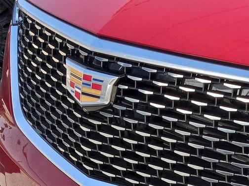 2024 Cadillac XT6 Premium Luxury FWD