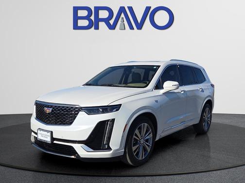 Crystal White Tricoat 2024 Cadillac XT6 Premium Luxury FWD