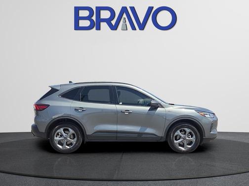 Gray Metallic 2025 Ford Escape ST-Line Select