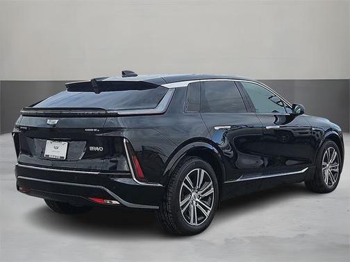 2024 Cadillac LYRIQ Luxury w/1SD