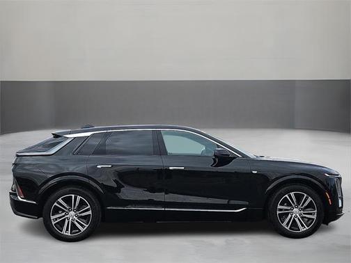 2024 Cadillac LYRIQ Luxury w/1SD