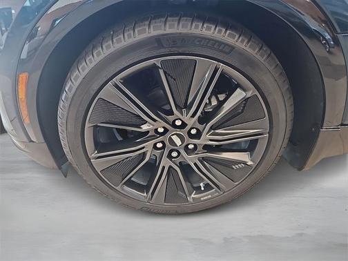 2024 Cadillac LYRIQ Sport w/1SK