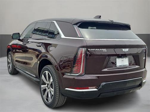 2025 Cadillac Escalade IQ Luxury 1