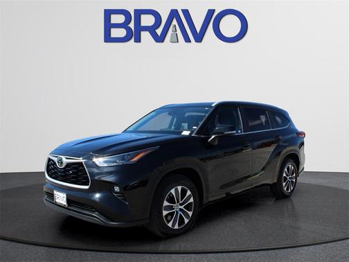 2023 Nissan Pathfinder Platinum 4WD