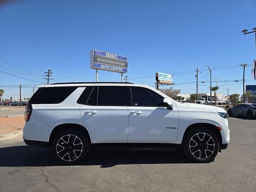 2023 Chevrolet Tahoe 4WD RST