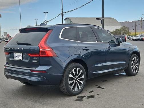 2023 Volvo XC60 B5 Core