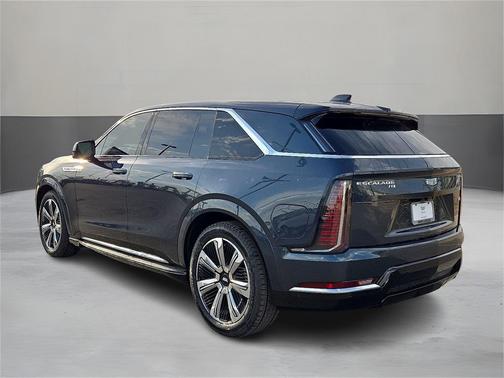 2026 Cadillac Escalade IQ Luxury