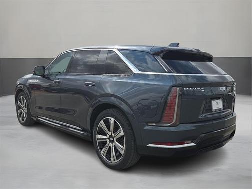 2026 Cadillac Escalade IQ Luxury