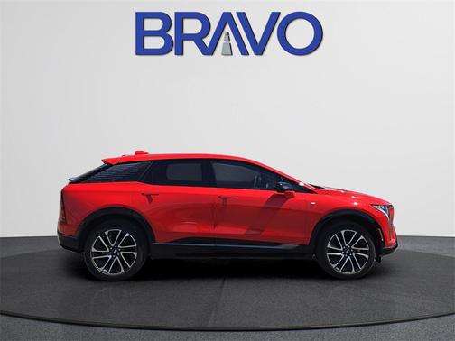 2025 Cadillac OPTIQ Sport 1 AWD