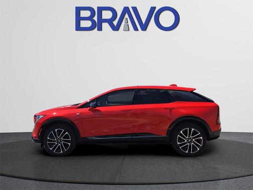 2025 Cadillac OPTIQ Sport 1 AWD