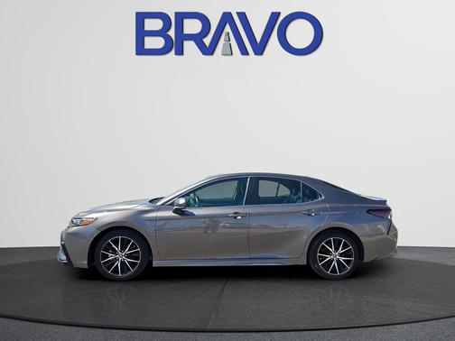 Predawn Gray Mica 2024 Toyota Camry SE