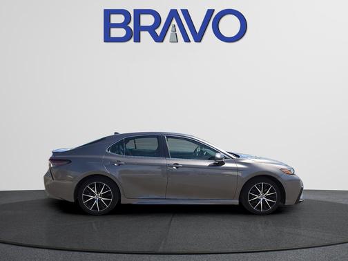 Predawn Gray Mica 2024 Toyota Camry SE