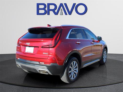 2023 Cadillac XT4 Premium Luxury