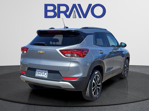 Sterling Gray Metallic 2025 Chevrolet Trailblazer LT