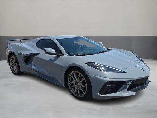 2025 Chevrolet Corvette Stingray w/2LT