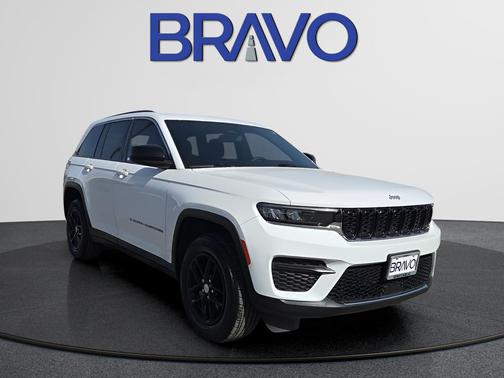 2024 Jeep Grand Cherokee Laredo