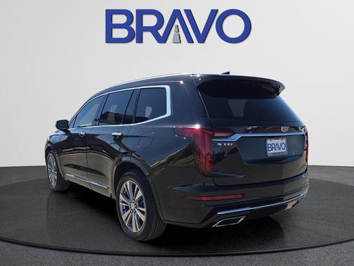 Stellar Black Metallic 2023 Cadillac XT6 Premium Luxury FWD