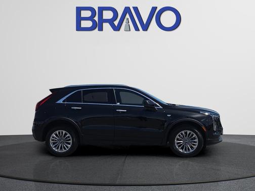 Stellar Black Metallic 2025 Cadillac XT4 Premium Luxury