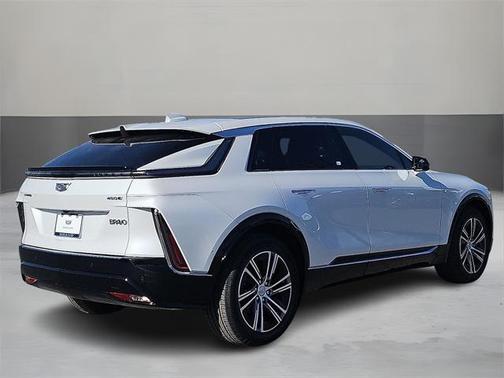 2025 Cadillac LYRIQ Luxury w/1SC