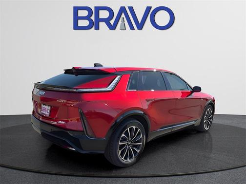 2025 Cadillac LYRIQ Sport