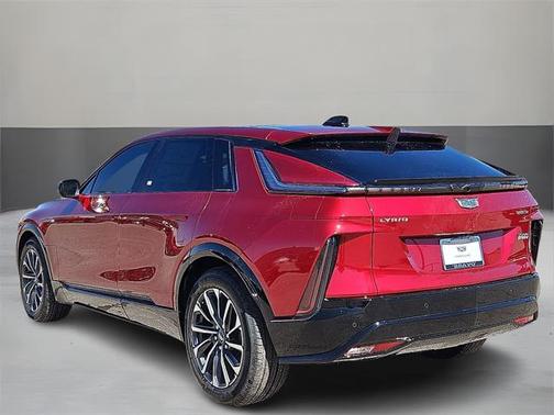 2025 Cadillac LYRIQ Sport