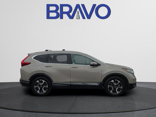 Sandstorm Metallic 2017 Honda CR-V Touring